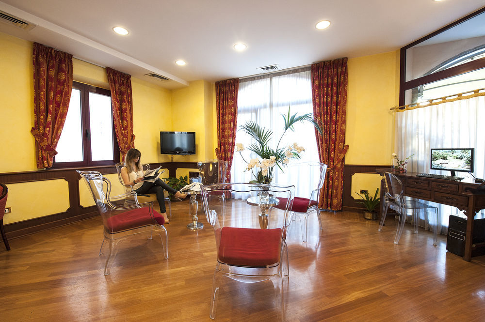 Hotel Regent 4*